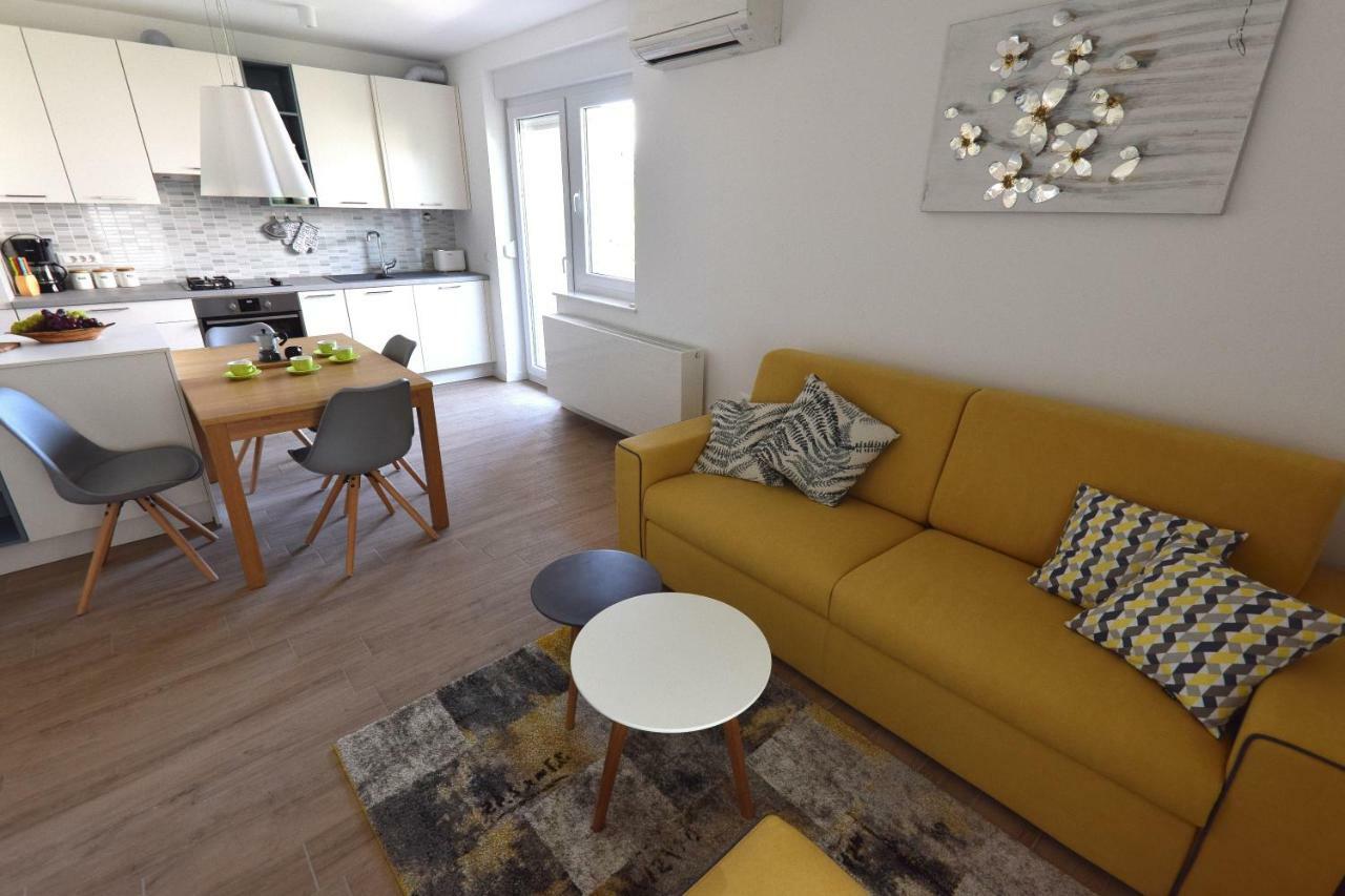 Vostan Apartment